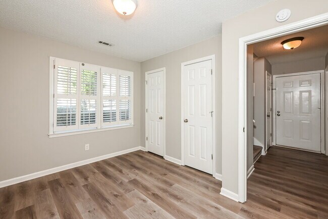 Building Photo - 2660 Windstream Way NW