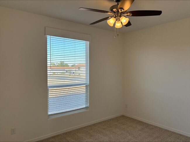 Building Photo - 3301 S Goldfield Rd