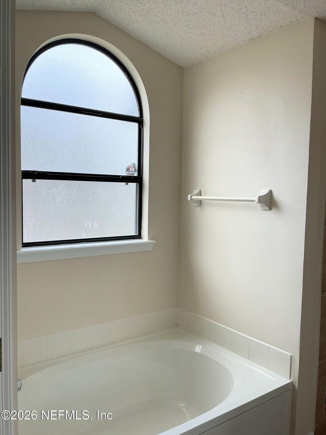 Building Photo - 2892 Golden Pond Blvd