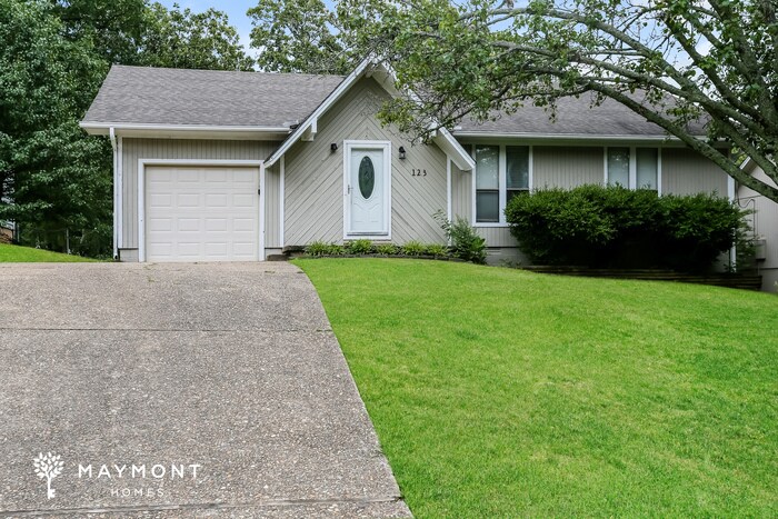 Primary Photo - 123 Almond Cove
