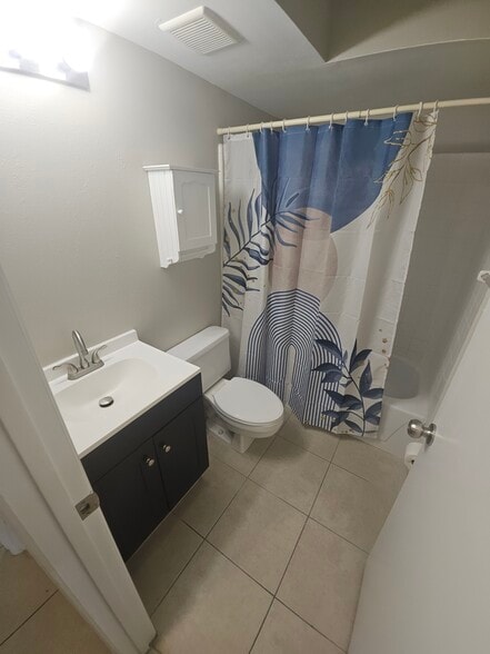 Building Photo - 4702 Capri Pl