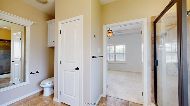Building Photo - 3900 Latinne Ln
