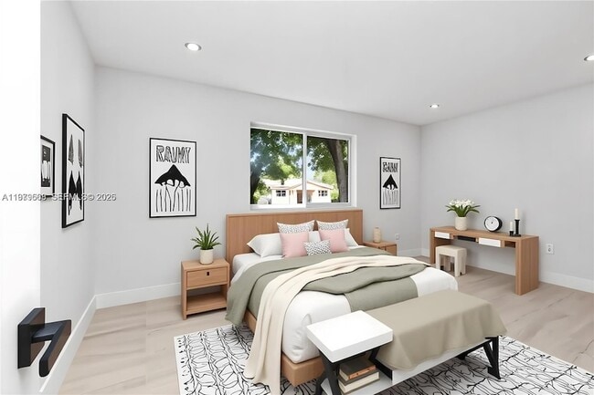 Building Photo - 2251 SW 20th St