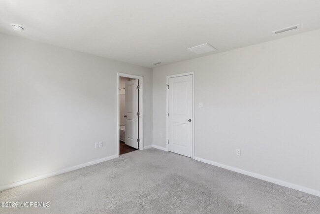 Building Photo - 604 Cyprus Ct