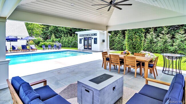 Building Photo - 99 Beach Rd