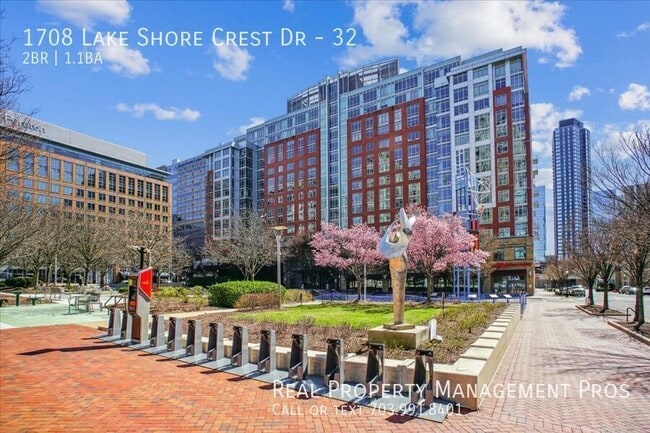 Building Photo - 1708 Lake Shore Crest Dr
