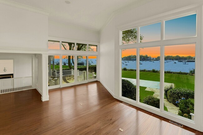 Building Photo - 155 Pear Tree Point Rd