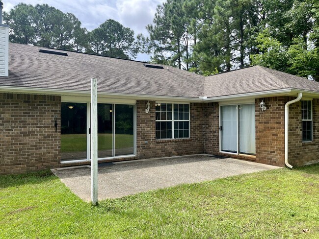 Building Photo - 8118 Menorca St