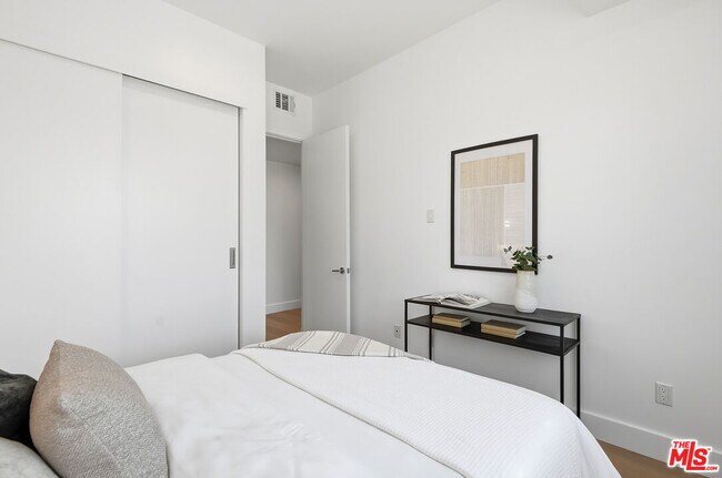 Building Photo - 4095 Sawtelle Blvd