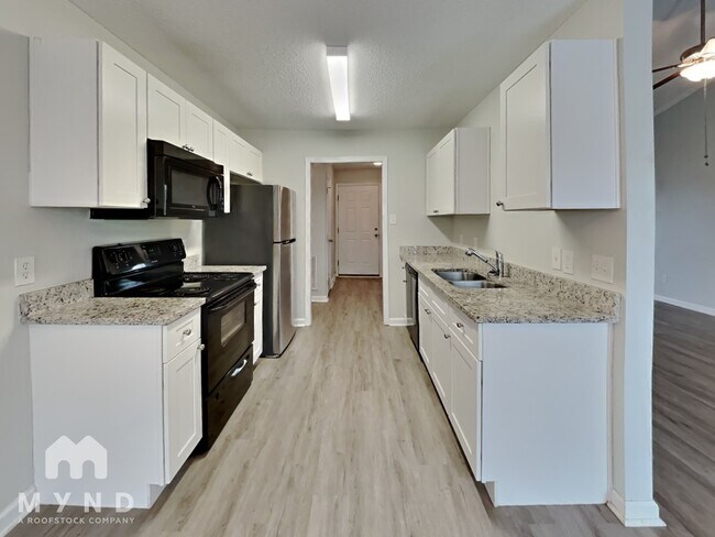 Building Photo - 123 Pay Day Ln