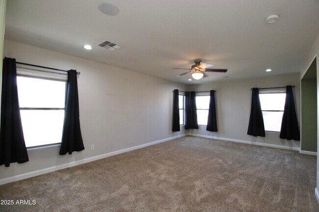 Building Photo - 22310 E Creekside Ct