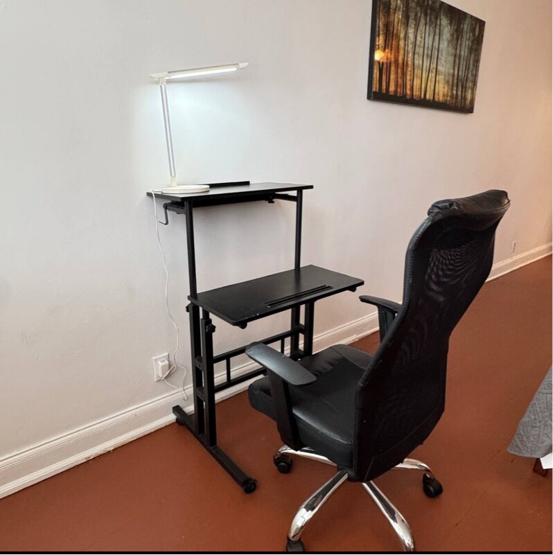 Building Photo - 441 Manor Pl NW