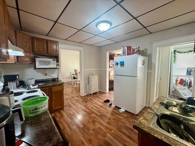 Building Photo - 1222 Prospect Ave