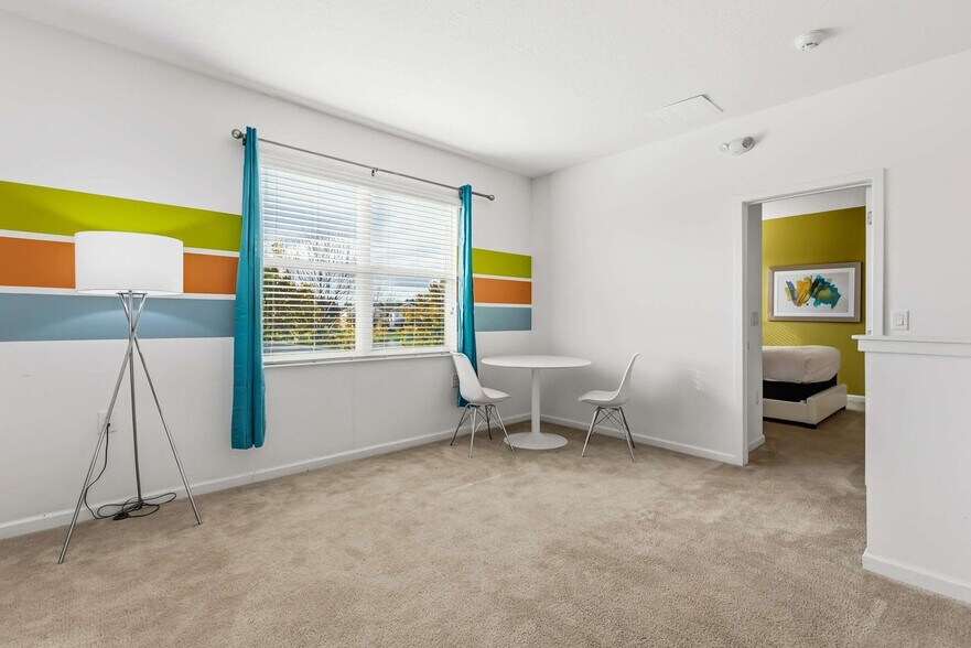 Building Photo - 230 Ballo Dr