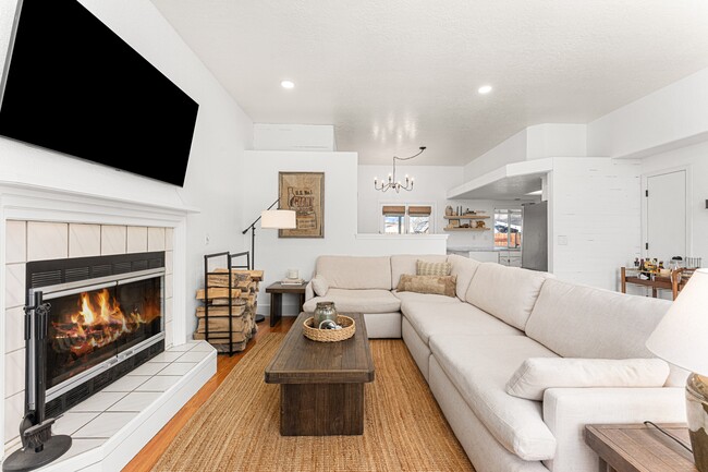 Building Photo - 2301 N Yonkers Ln