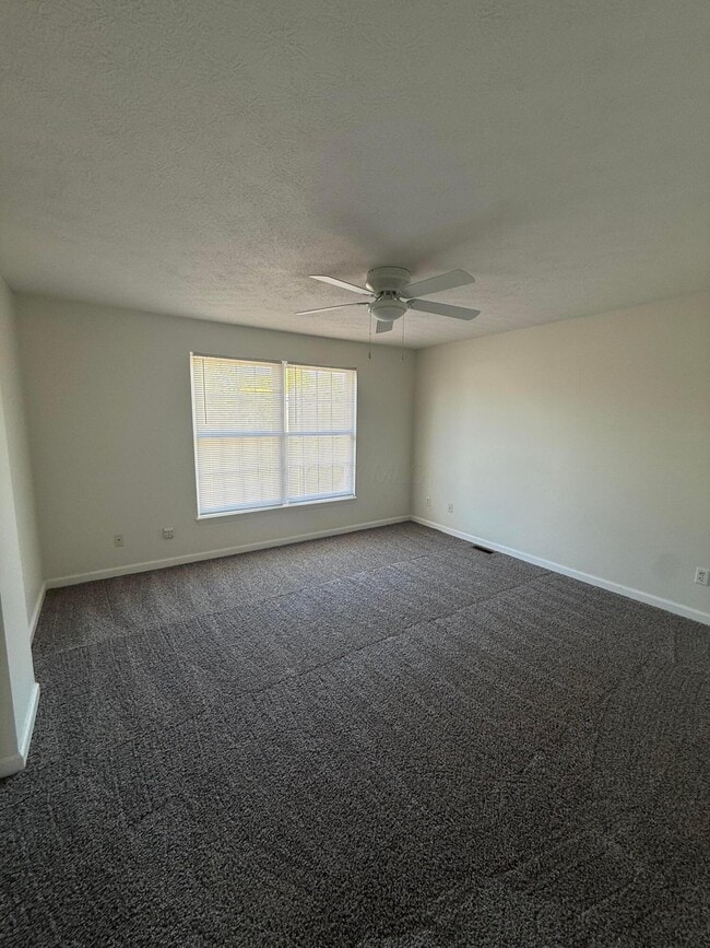 Building Photo - 373 Taylor Ave