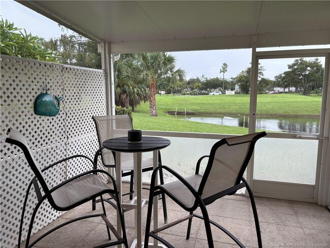 Building Photo - 3566 SW Sunset Trace Cir