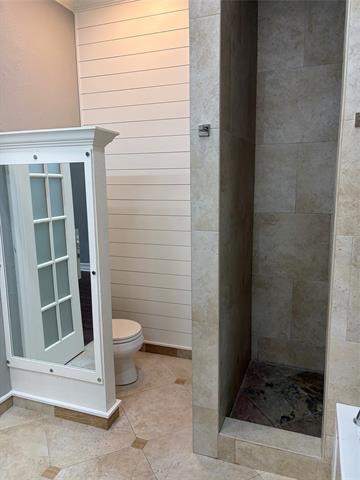 Building Photo - 1902 High Meadow Dr