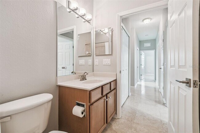 Building Photo - 16106 Rambling Rd