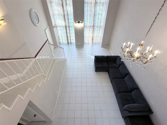 Building Photo - 12633 Memorial Dr