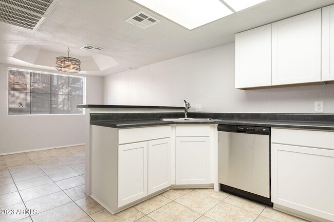 Building Photo - 4545 N 67th Ave