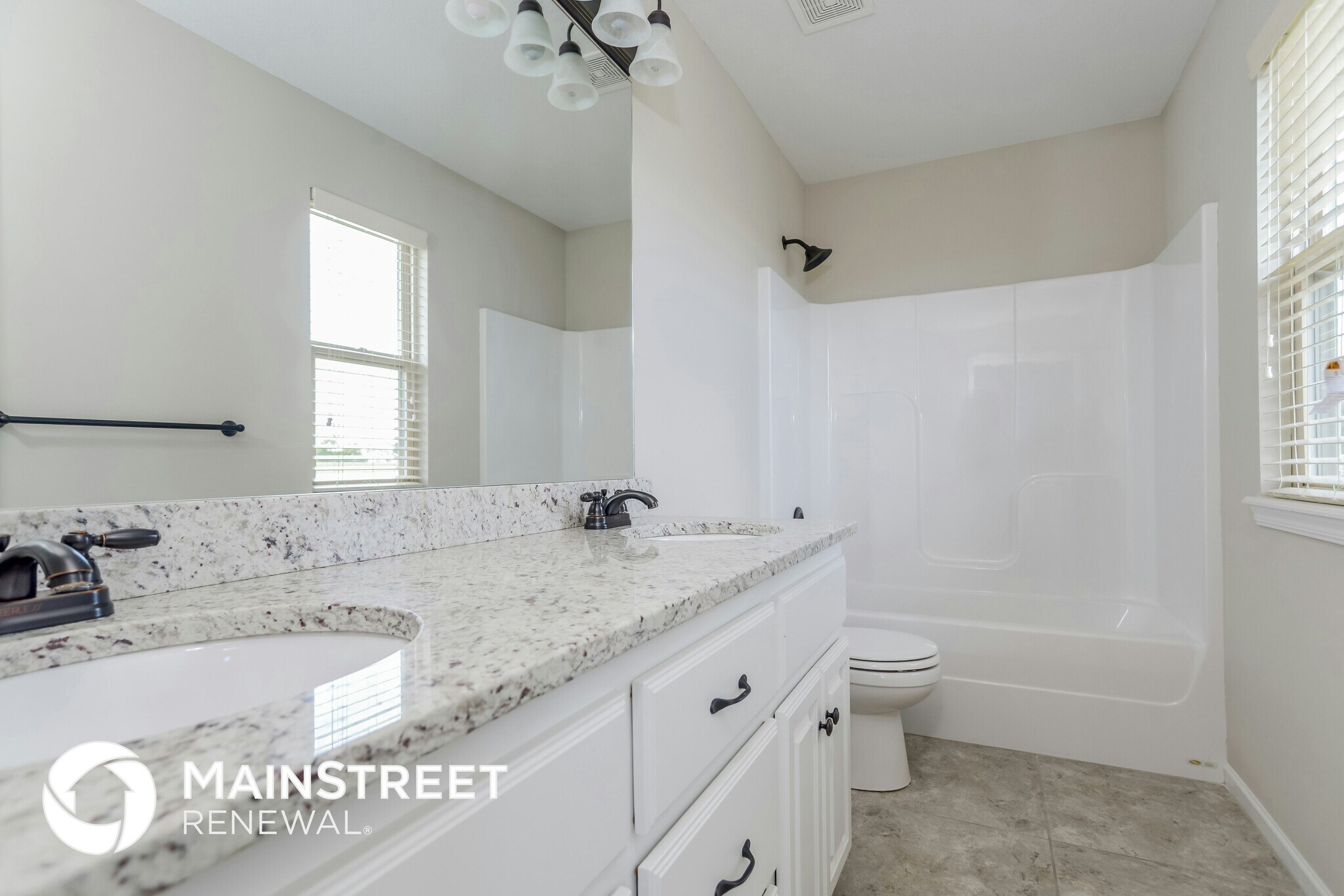 Building Photo - 901 E Rockville Terrace