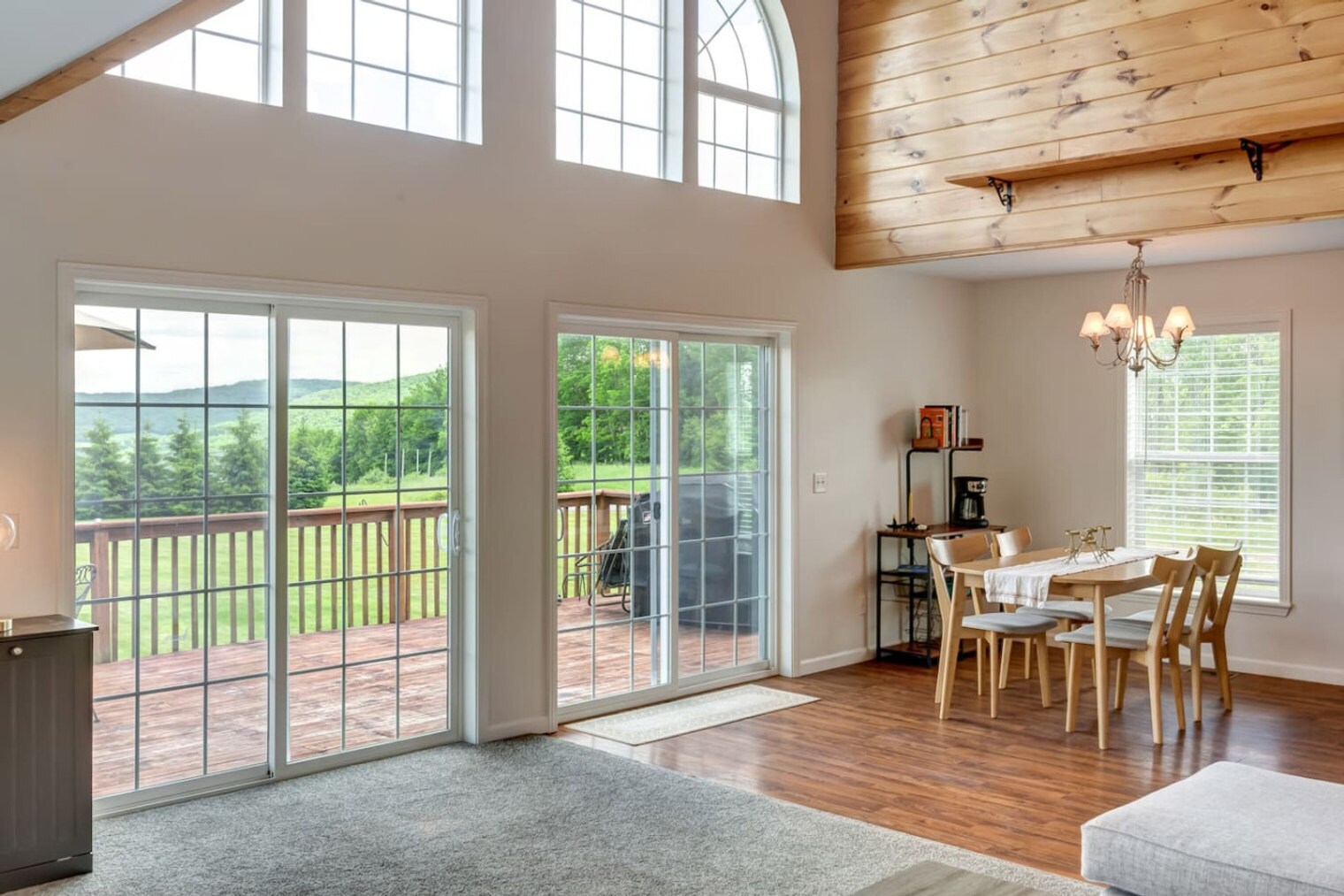 Building Photo - 2109 Dunk Hill Rd