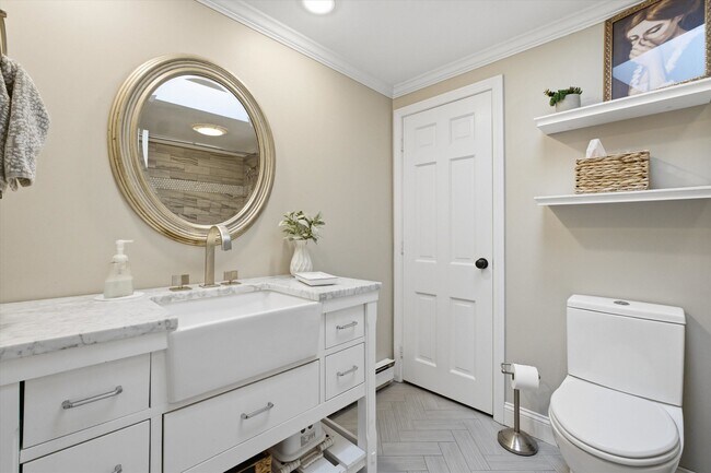 Building Photo - 32 Edinburgh Dr