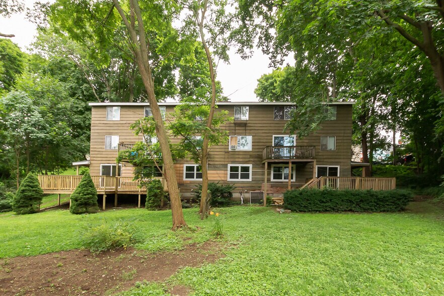 Building Photo - 40 Stone St