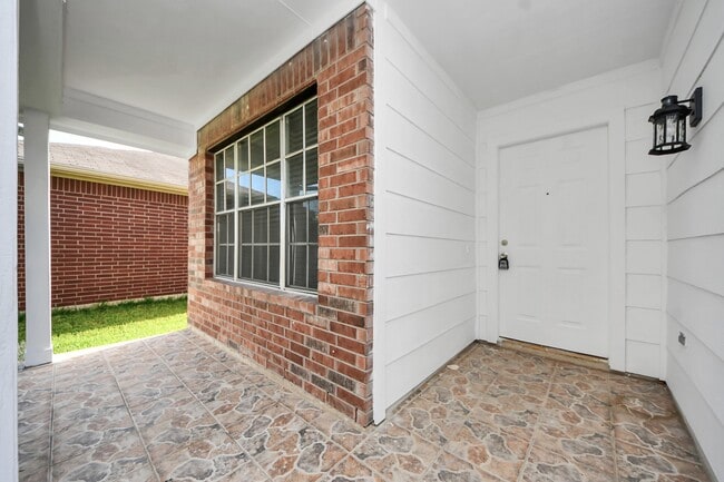 Building Photo - 2604 Eldridge Park Way