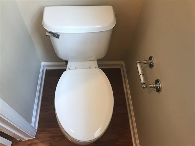 Building Photo - 811 Greenwood Crossing