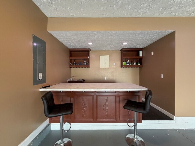 Building Photo - 4266 Tingle Dr