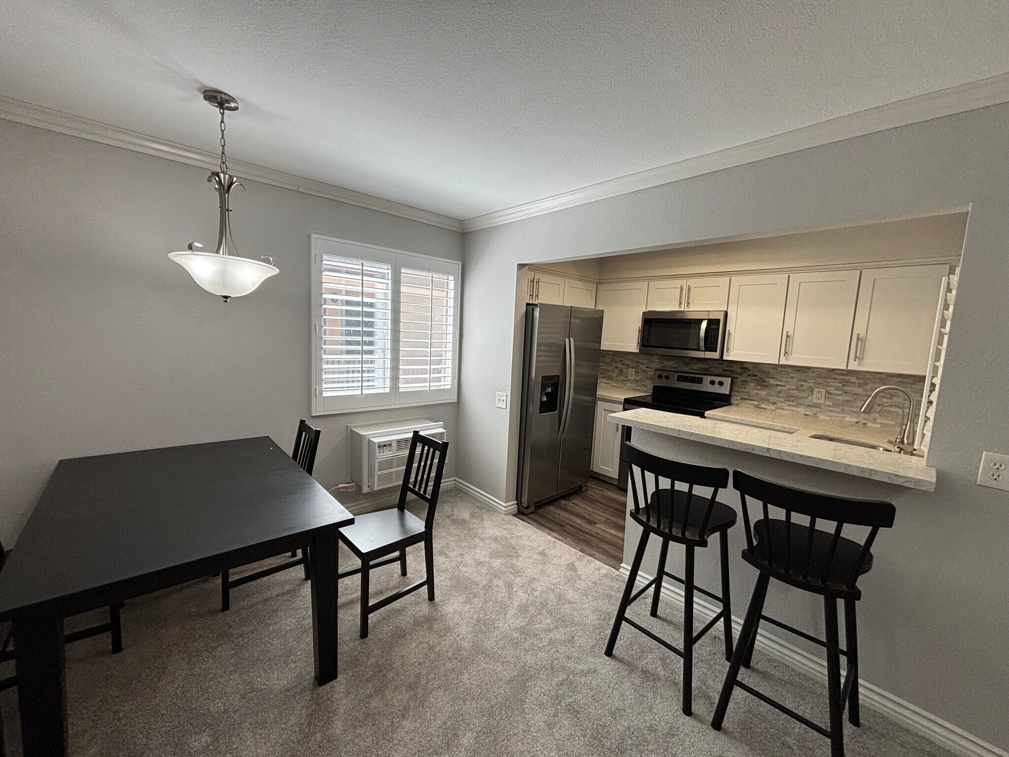 Building Photo - 7972 Mission Center Ct