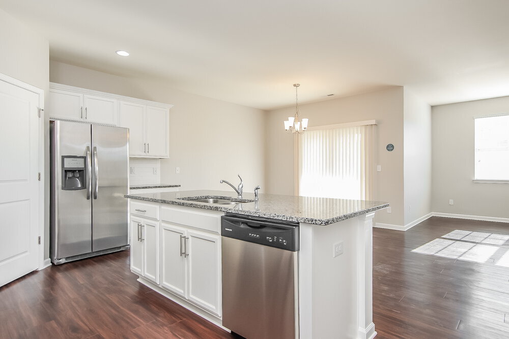 Building Photo - 621 Rose Mallow Dr