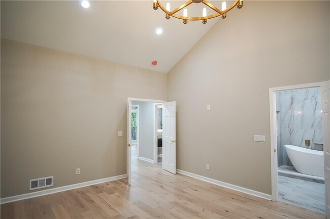 Building Photo - 2344 Milstead Cir NE