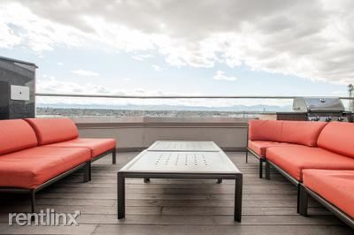 Building Photo - 275 S Cherokee St