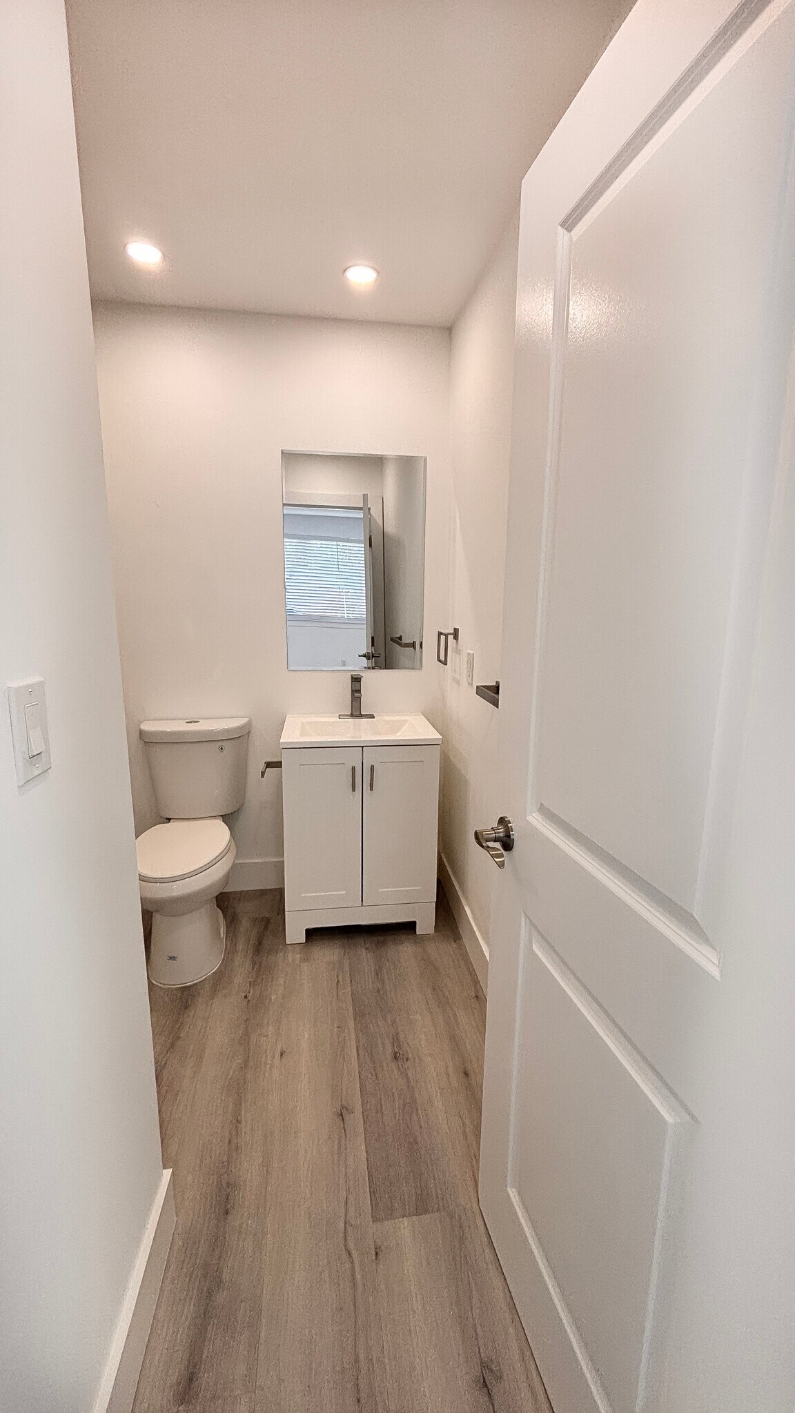 Building Photo - 721 N 68th Way