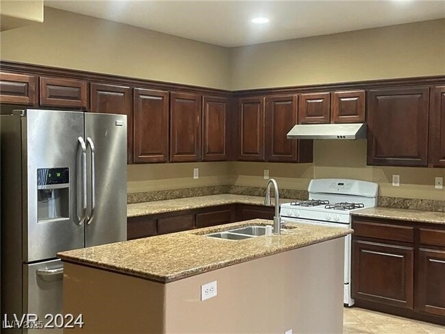 Building Photo - 5079 W Moberly Ave