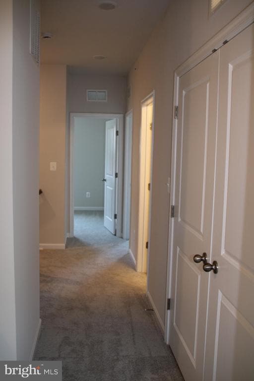 Building Photo - 2583 Hopton Ln