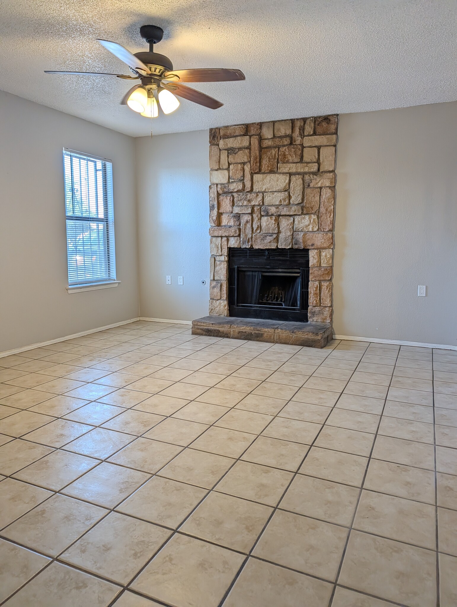 Building Photo - 11600 Marsh McCall Way