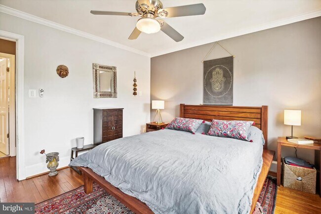 Building Photo - 821 Church St