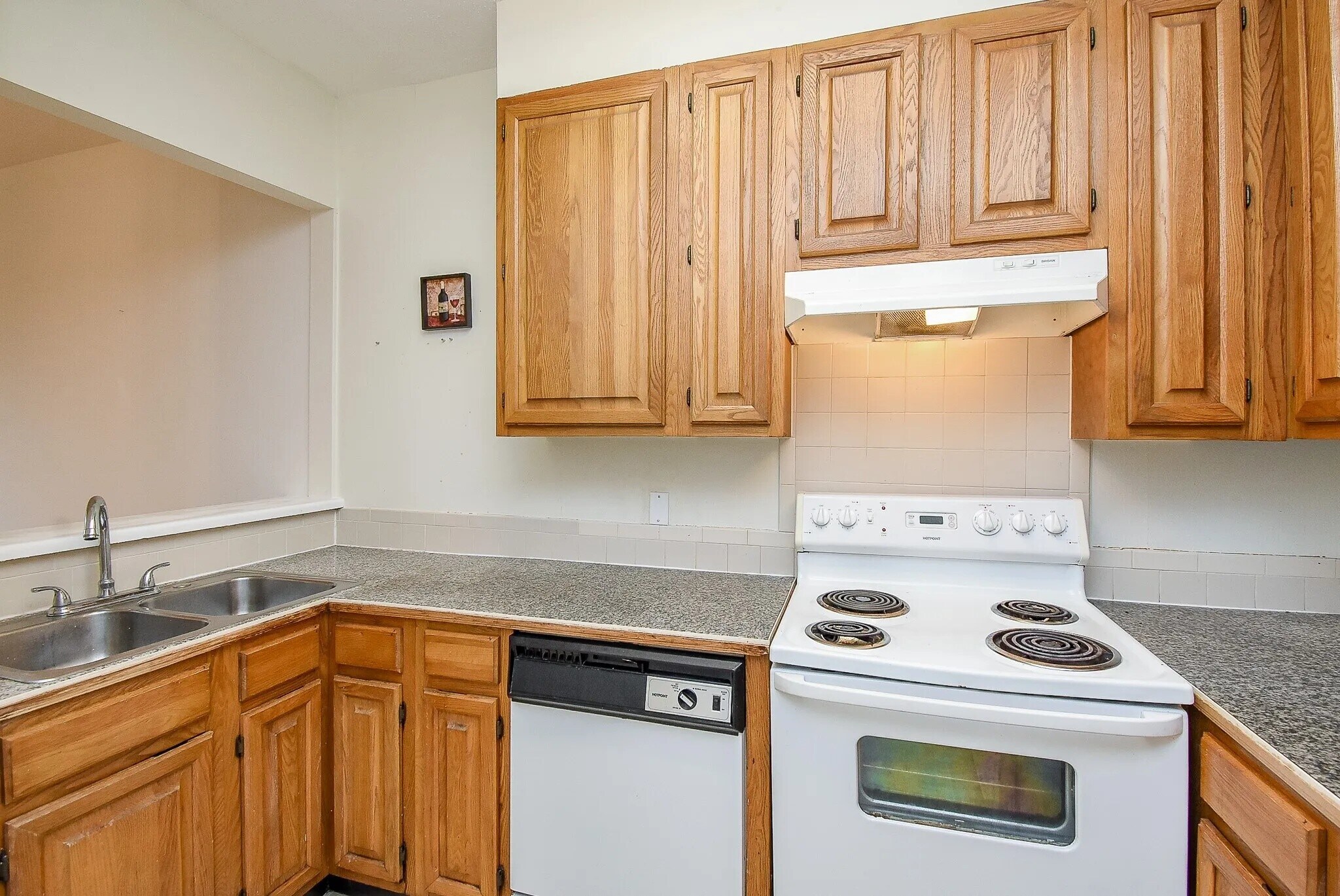 Building Photo - 2211 S Braeswood Blvd