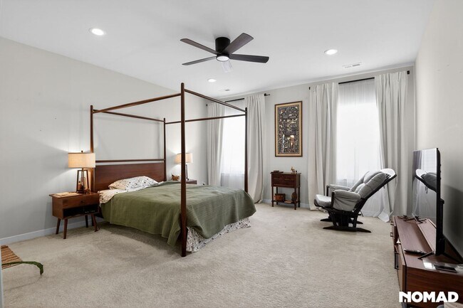 Building Photo - 139 S Lore's Landing Rd