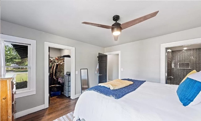 Building Photo - Stylish 2BR/2BA Home Near Paseo Arts District & Downtown OKC!