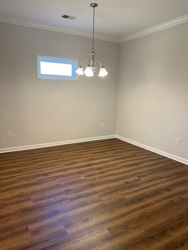 Building Photo - BRAND NEW AND JUST FOR YOU!!