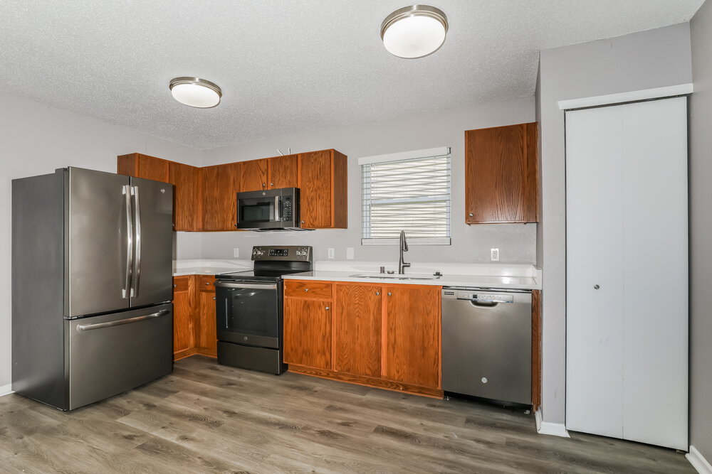 Building Photo - 708 Adagio Dr
