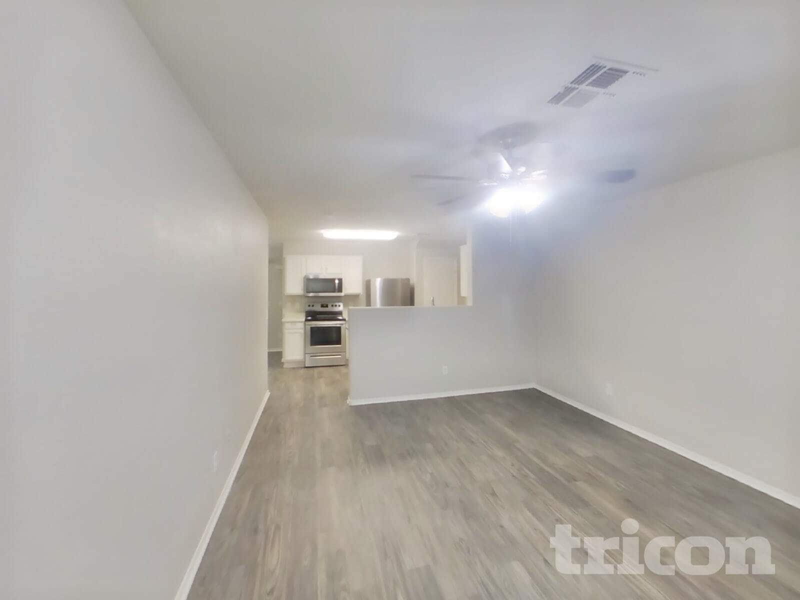 Building Photo - 13962 N 132nd Ln