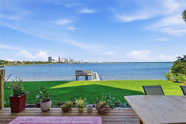 Building Photo - 377 22nd Ave SE