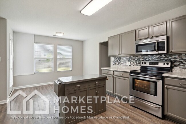 Building Photo - 29946 Glenrose Way