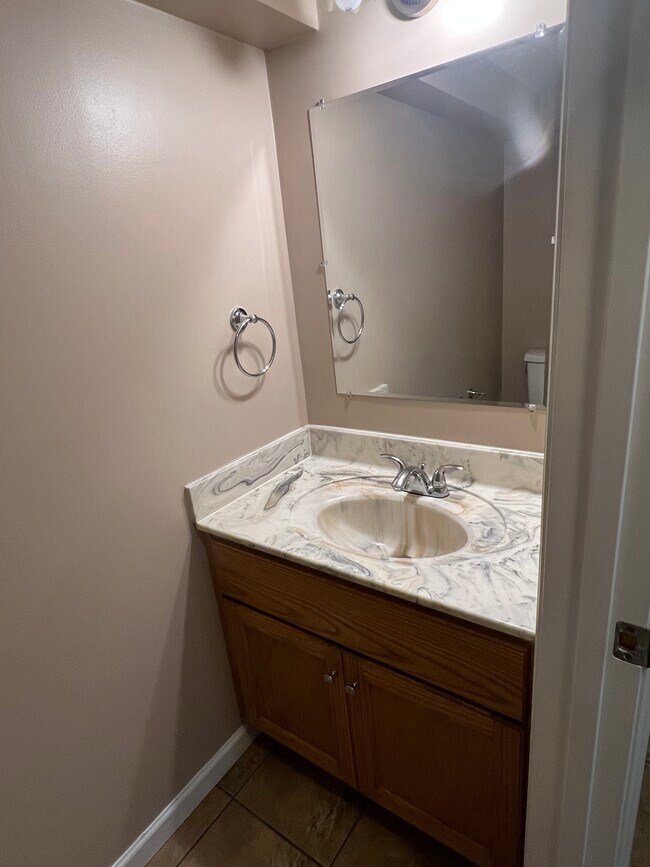 Building Photo - Walston Bridge Apartments